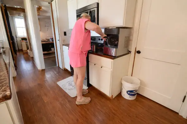 Are countertop ice makers safe